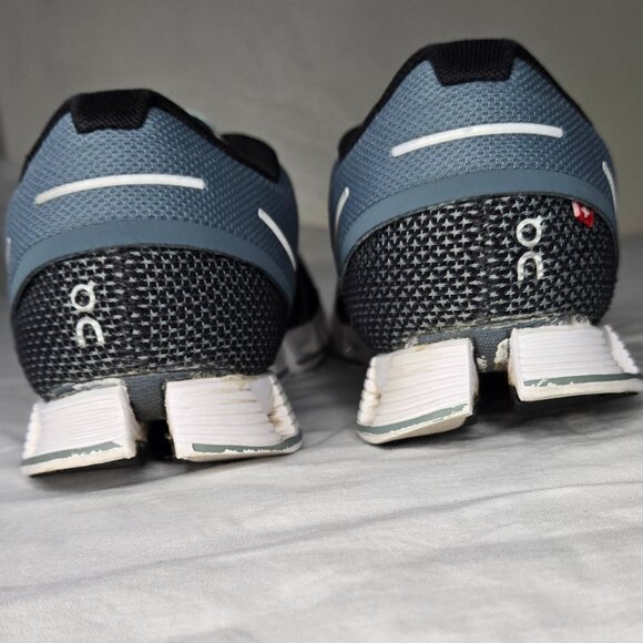 On Running - Women's Cloud Tide/Magnet Size 9 - Picture 5 of 16
